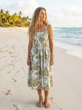 Women's Olive Floral Smocked Midi Dress